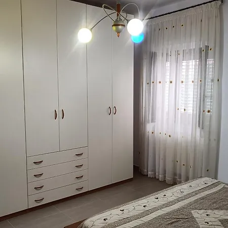 Apartamento Maria Foce Varano